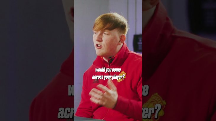 Would THIS footballer be on a dating app?! 👀 #football #ukcomedy #footballshorts #filly #angryginge